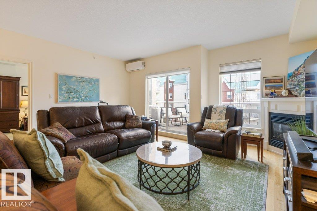 #406 5 Perron St Property Photo 2