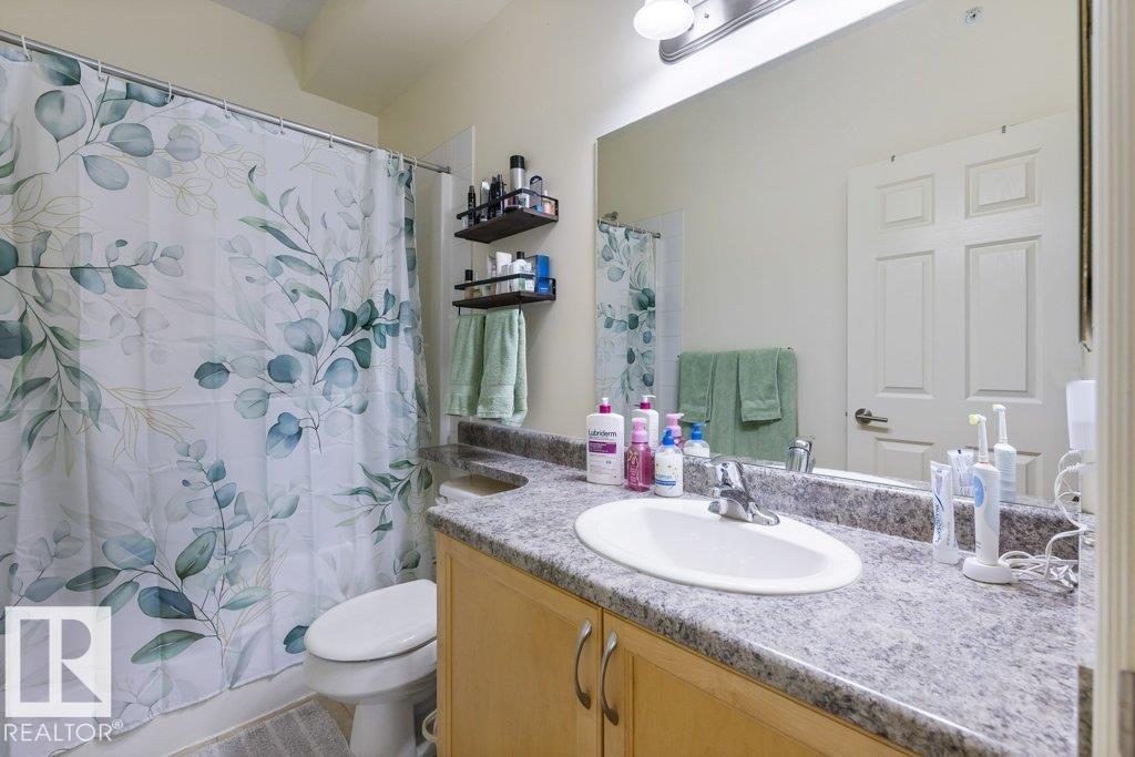 #406 5 Perron St Property Photo 21