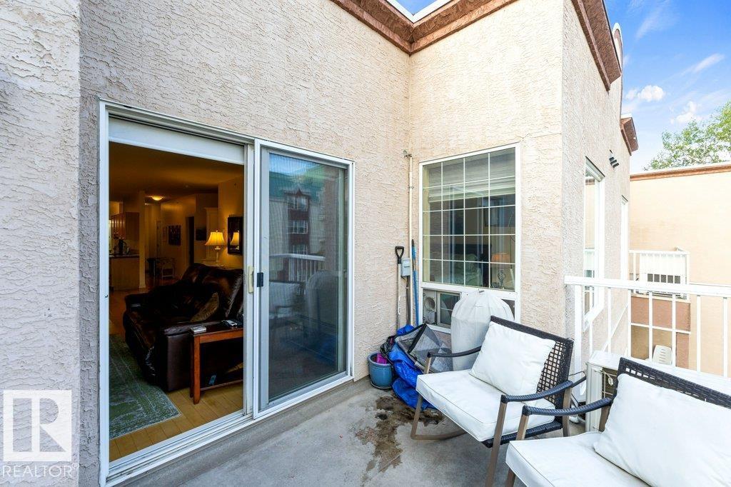 #406 5 Perron St Property Photo 24