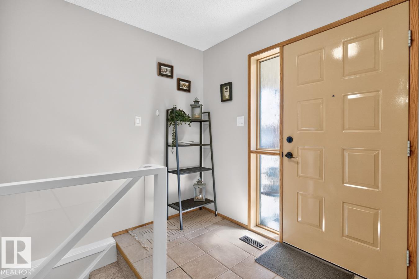 10860 11 Av Nw Property Photo 24
