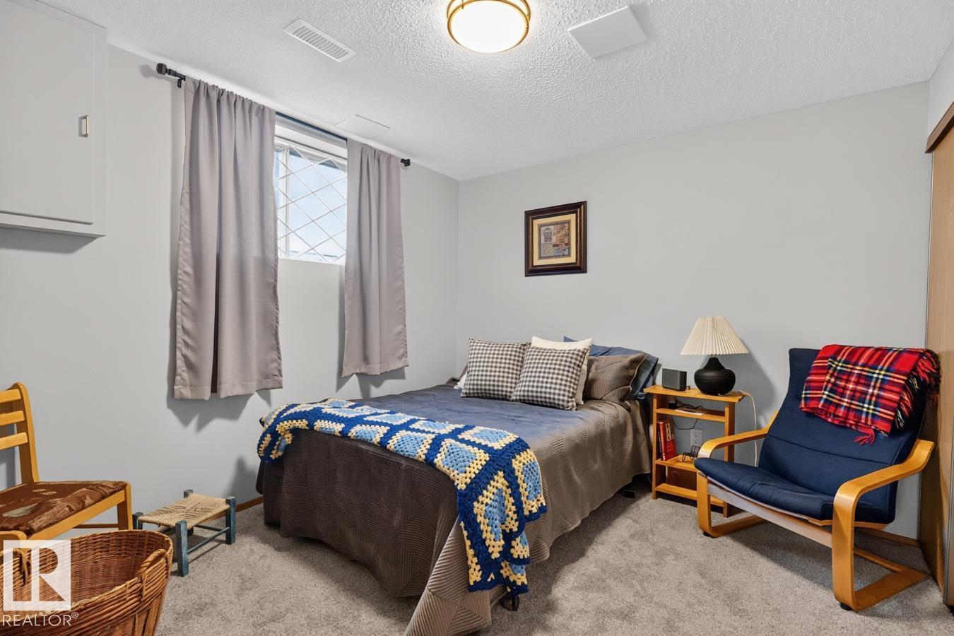 10860 11 Av Nw Property Photo 28