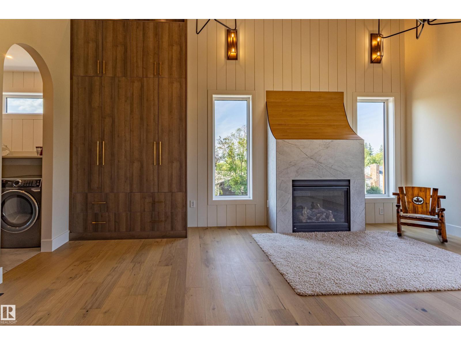 4142 122 St Nw Property Photo 37