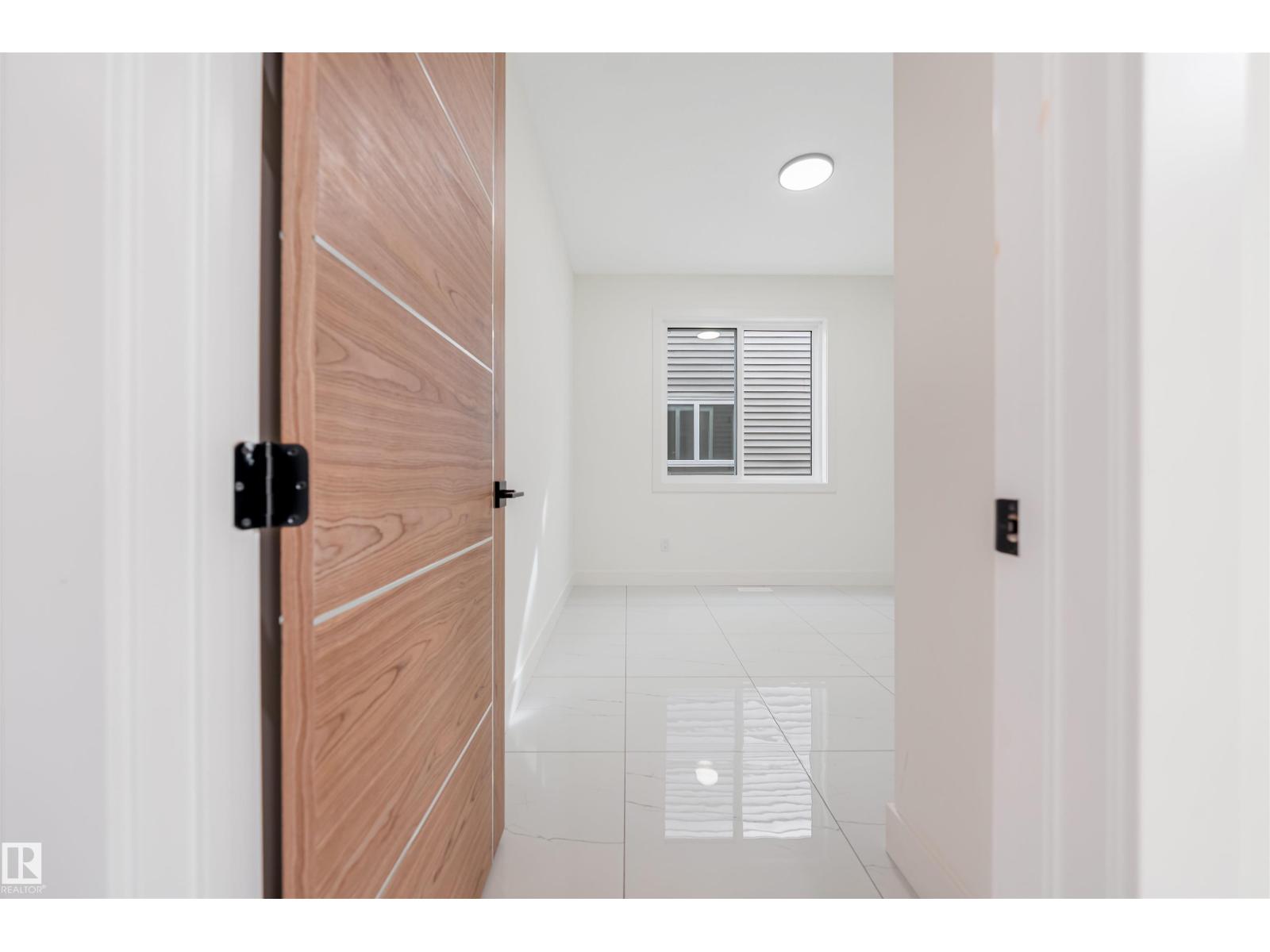 E4511421 Property Photo 19