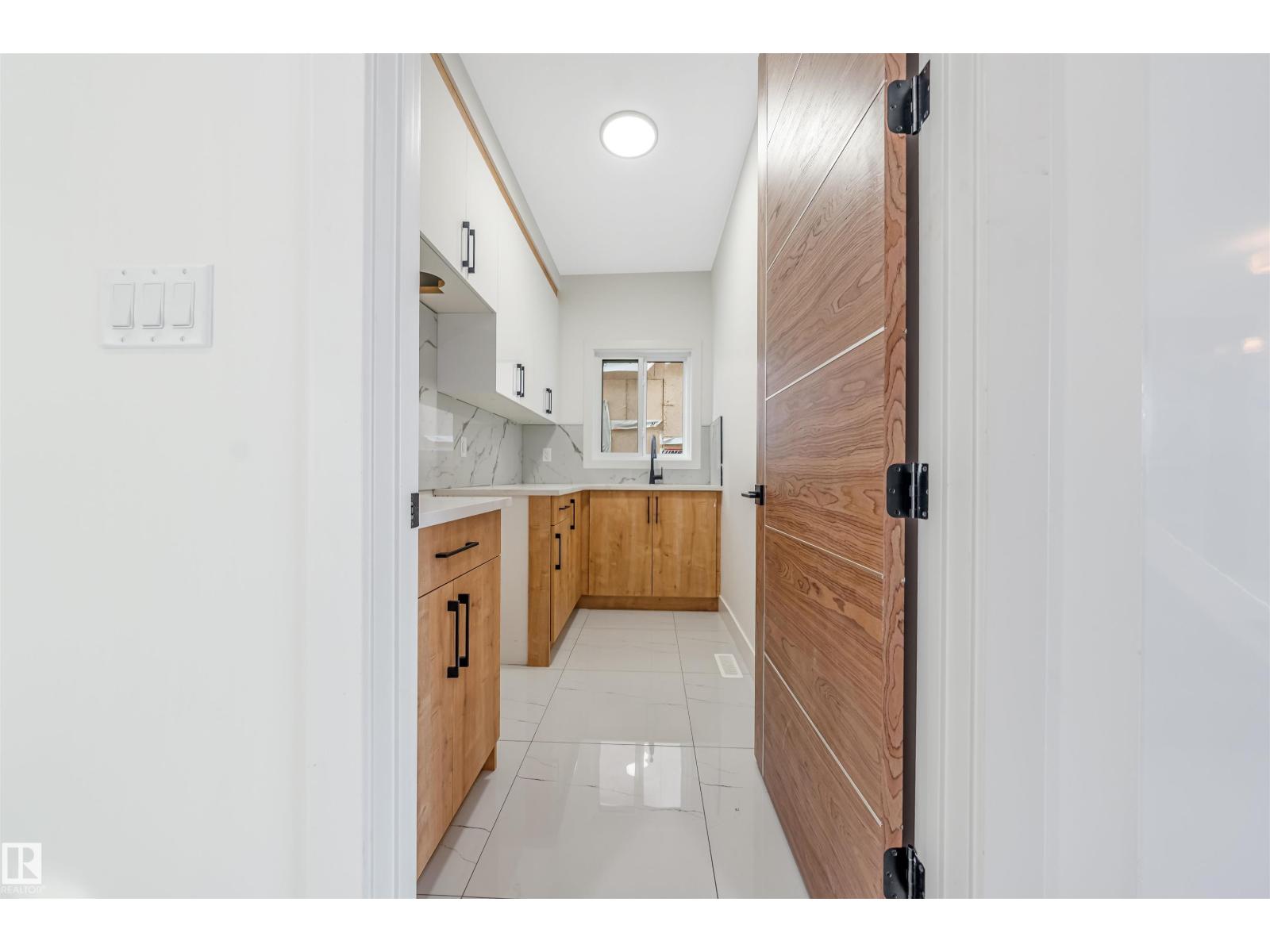 E4511421 Property Photo 21