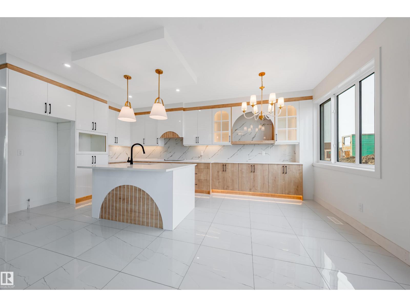 E4511421 Property Photo 30