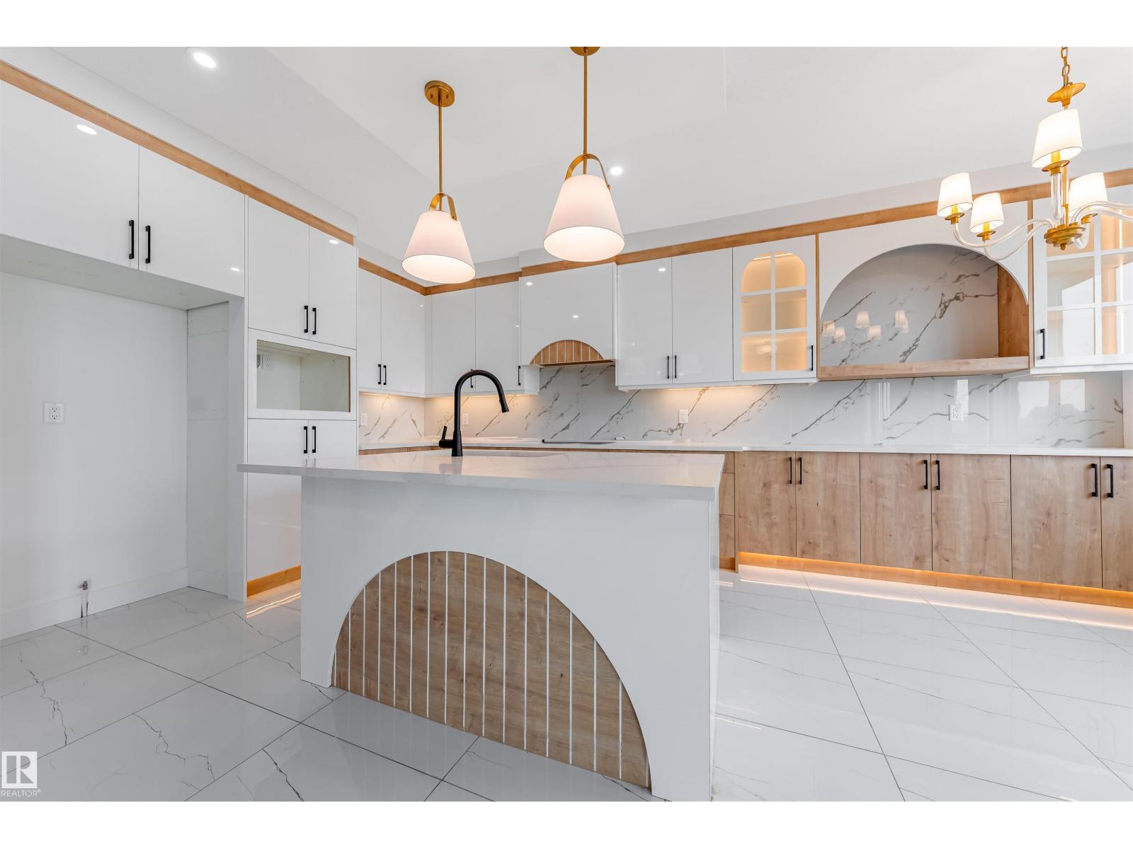 E4511421 Property Photo 34