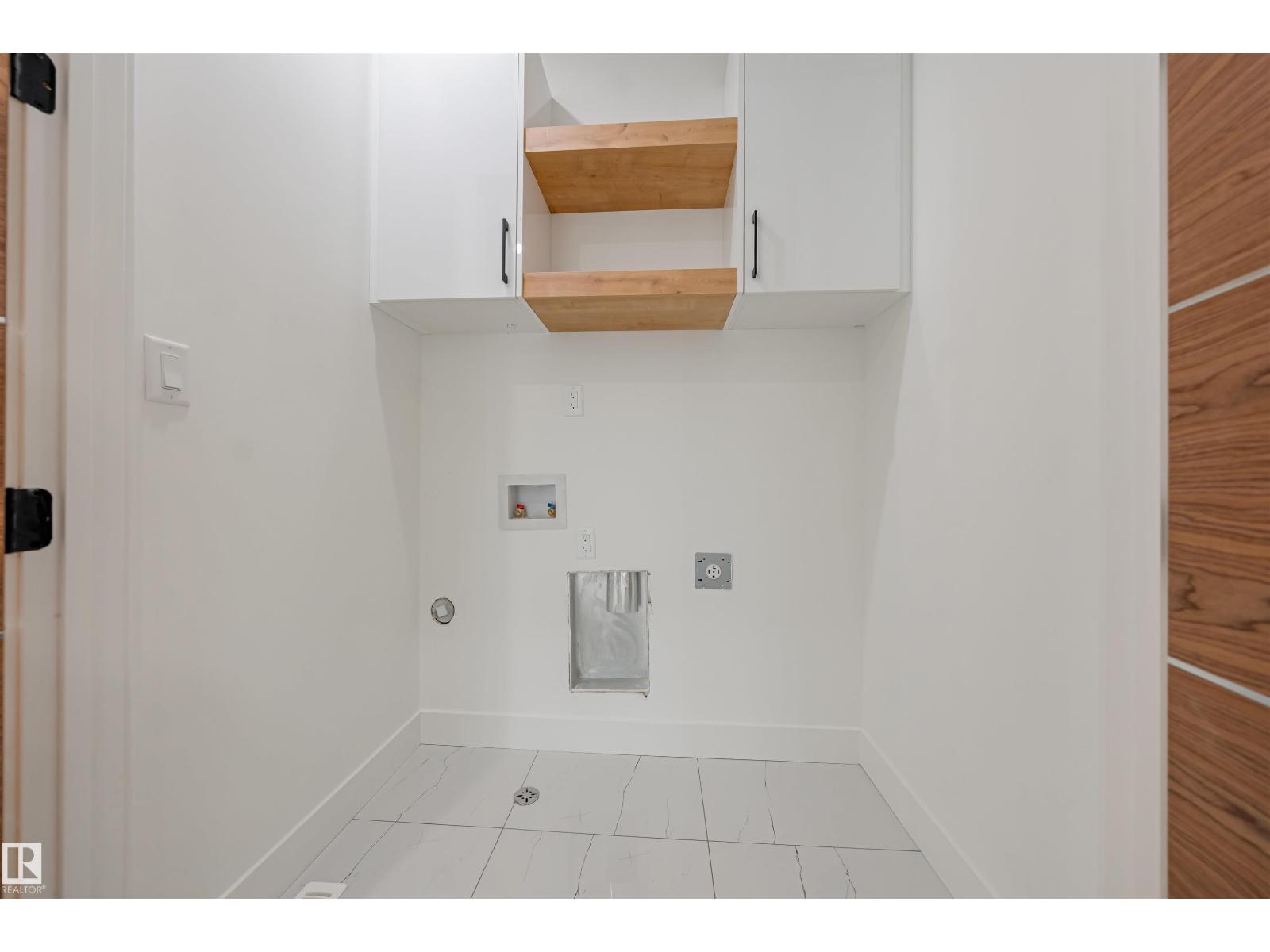 E4511421 Property Photo 40