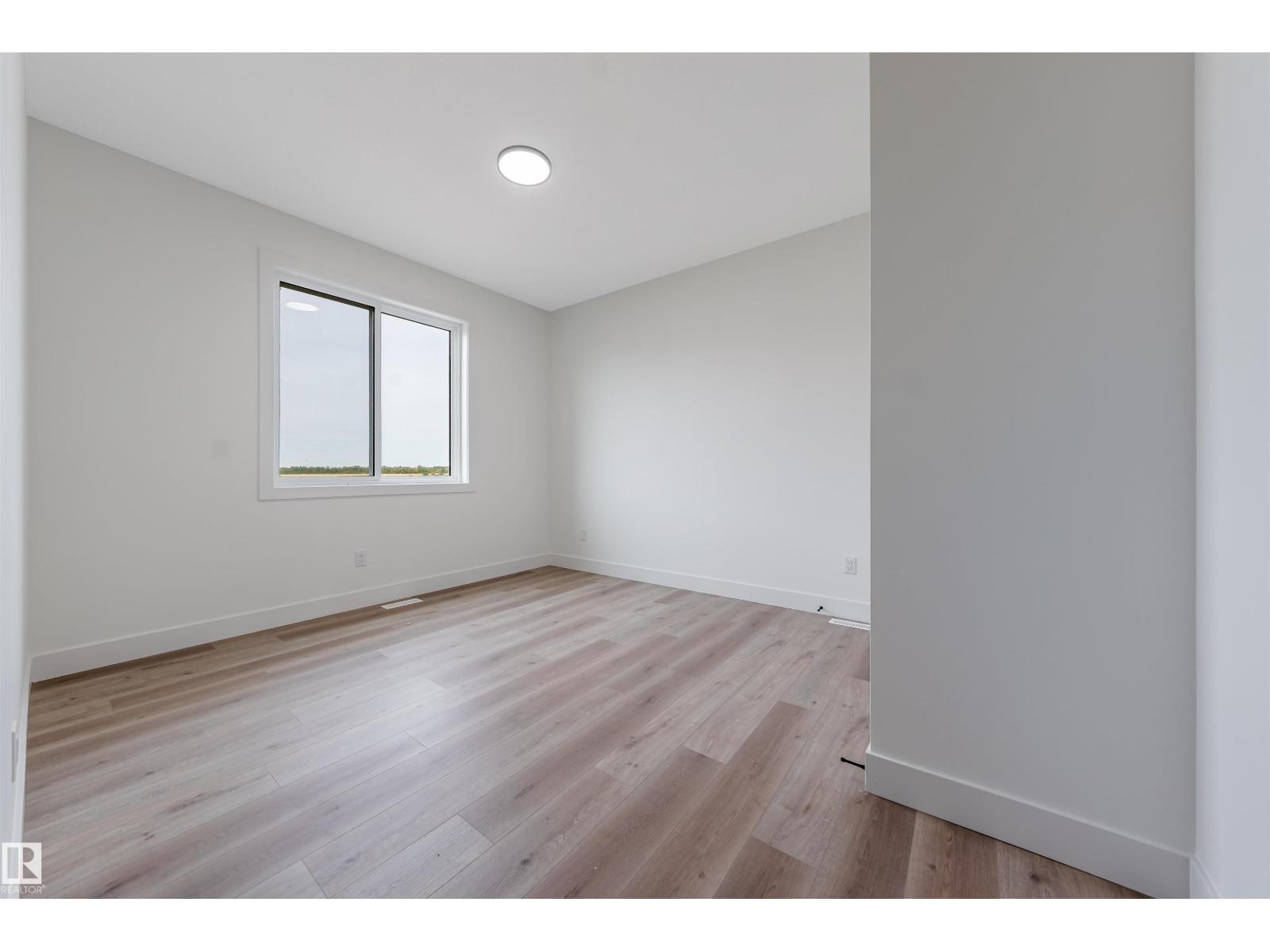 E4511421 Property Photo 41
