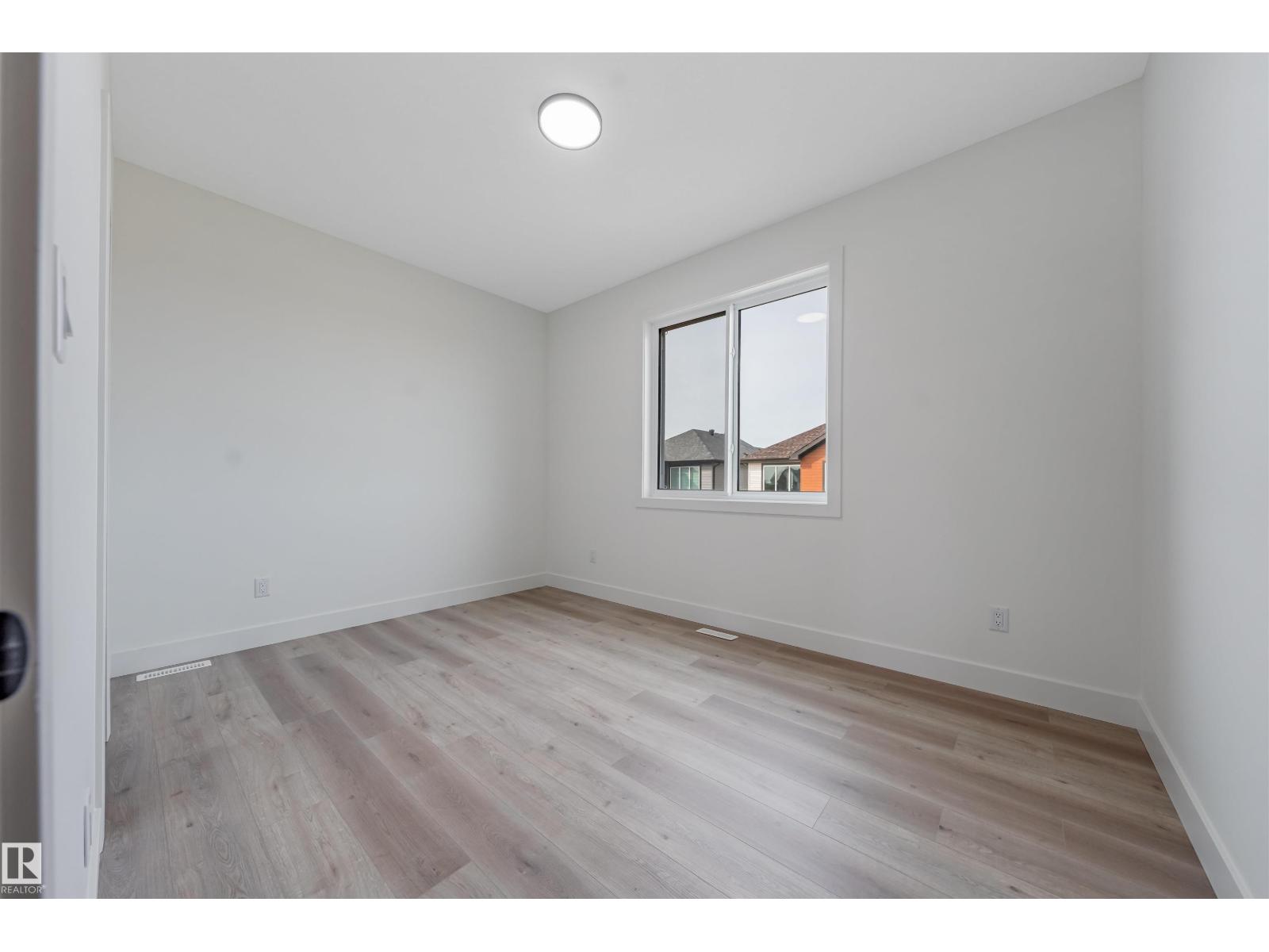 E4511421 Property Photo 42