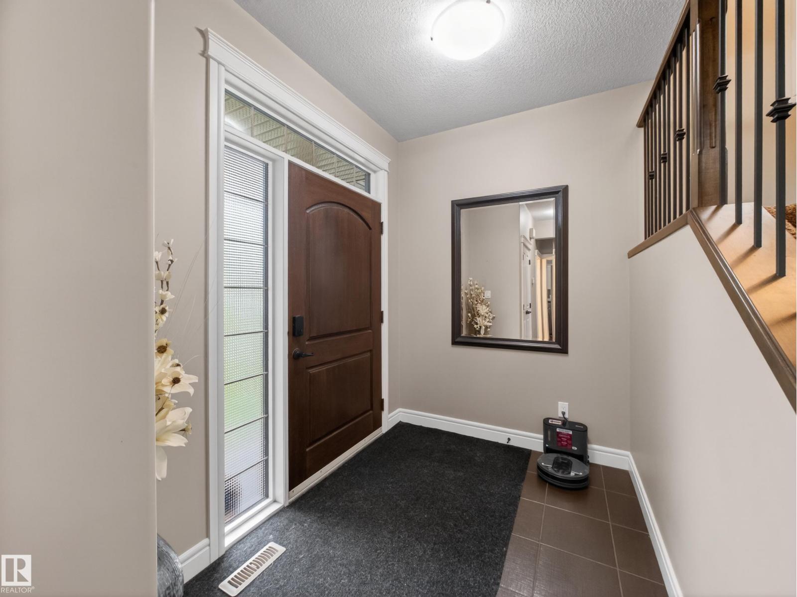 5608 Soleil Bv Property Photo 4