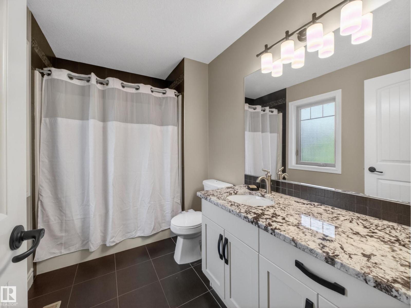 5608 Soleil Bv Property Photo 38