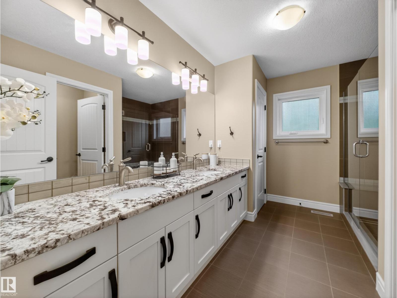 5608 Soleil Bv Property Photo 44