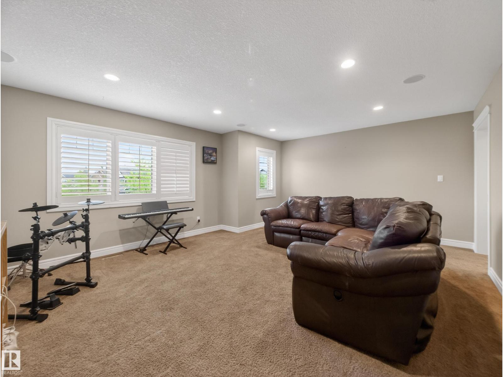 5608 Soleil Bv Property Photo 51