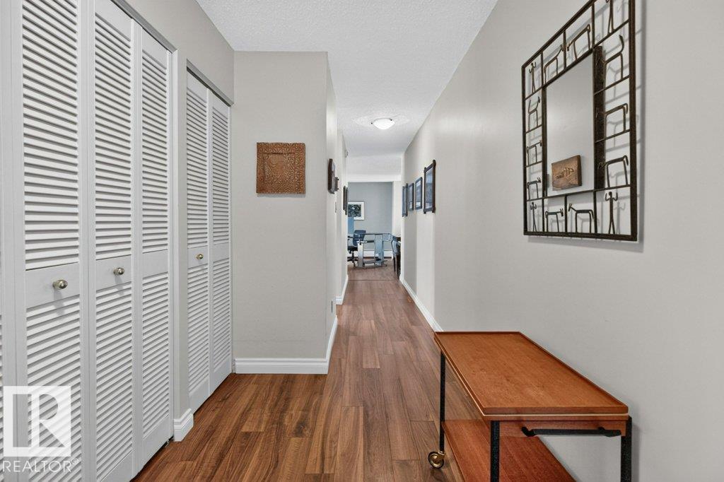 #703 9921 104 St Nw Property Photo 5