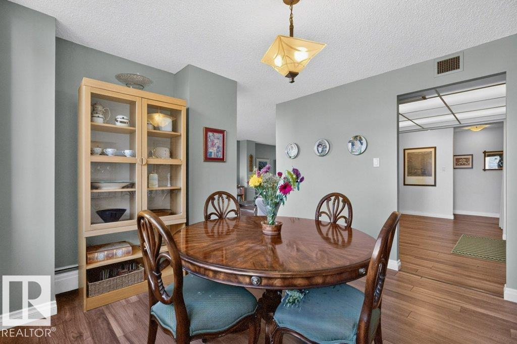 #703 9921 104 St Nw Property Photo 15