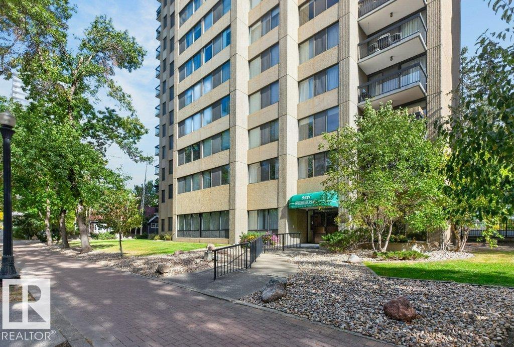 #703 9921 104 St Nw Property Photo 46