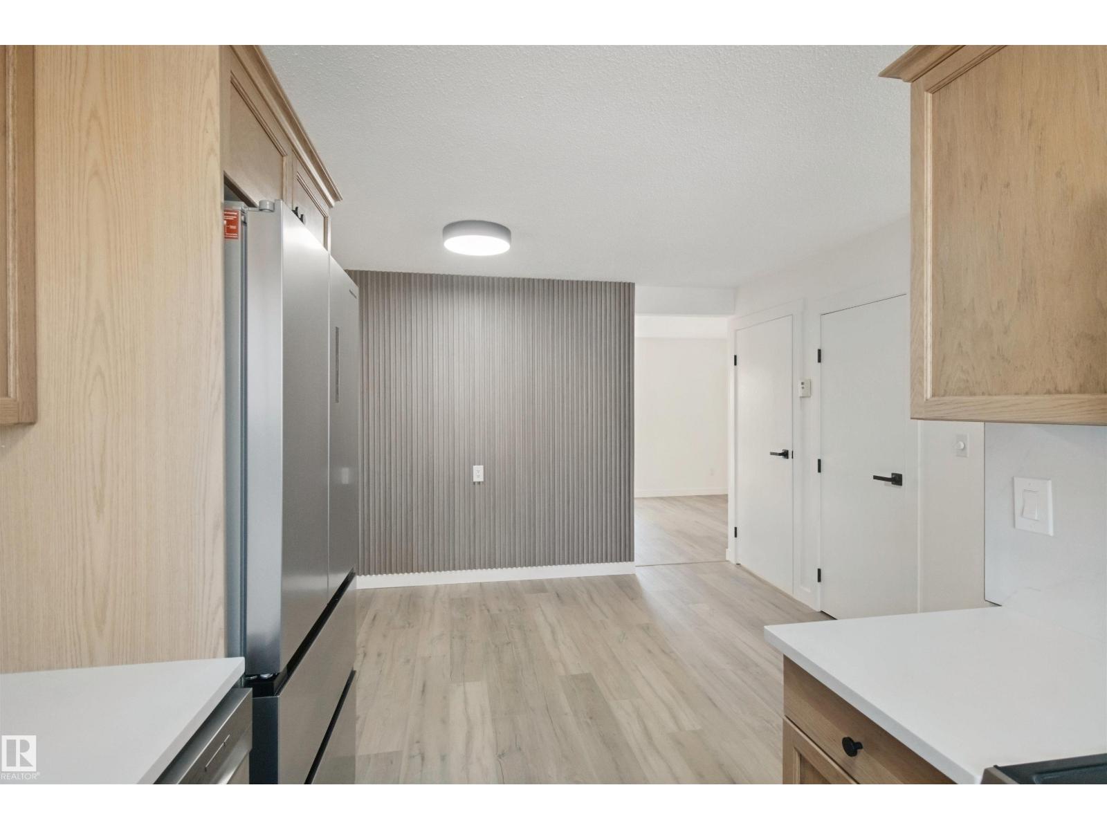 17041 100 St Nw Property Photo 12