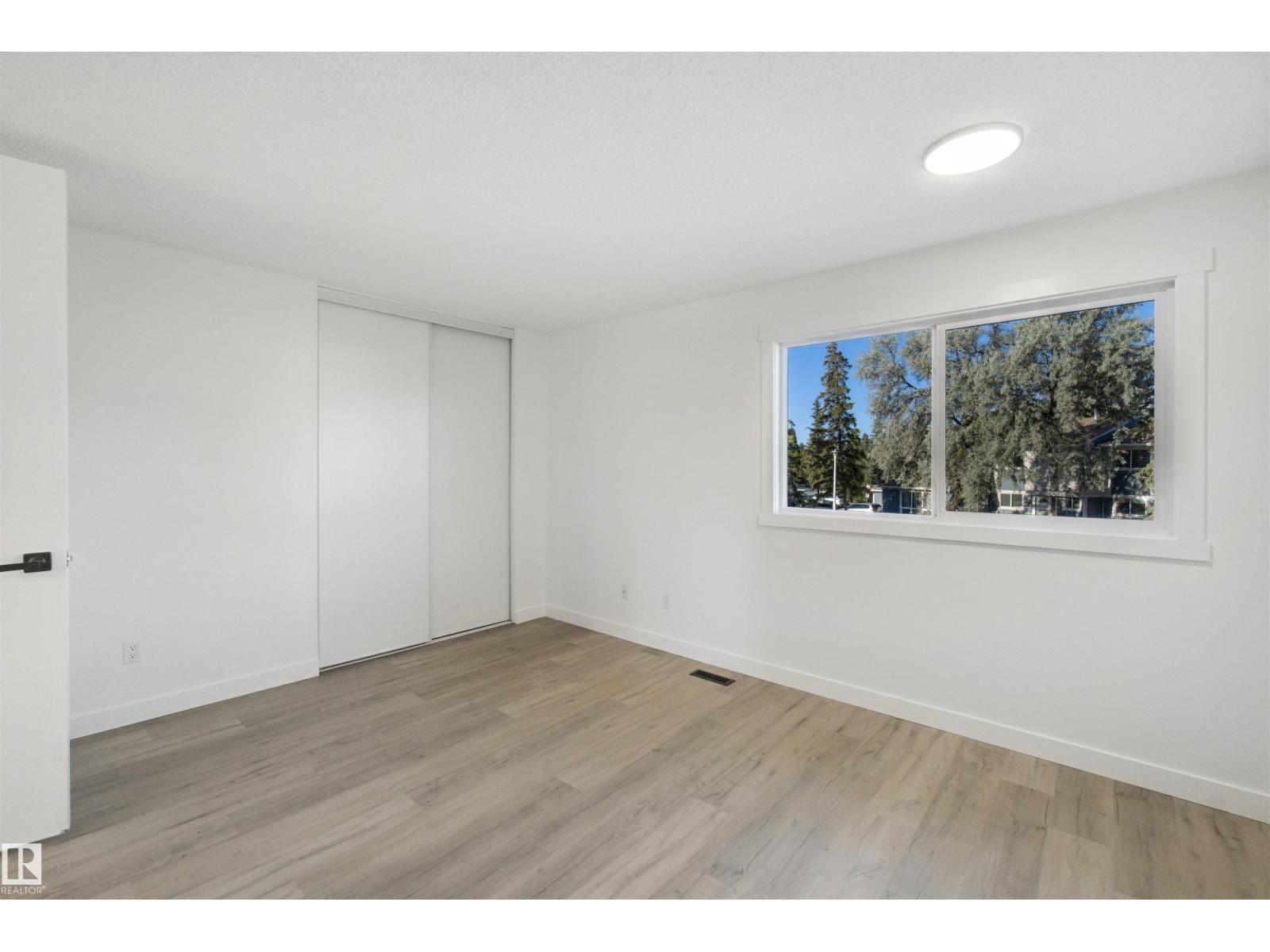 17041 100 St Nw Property Photo 21