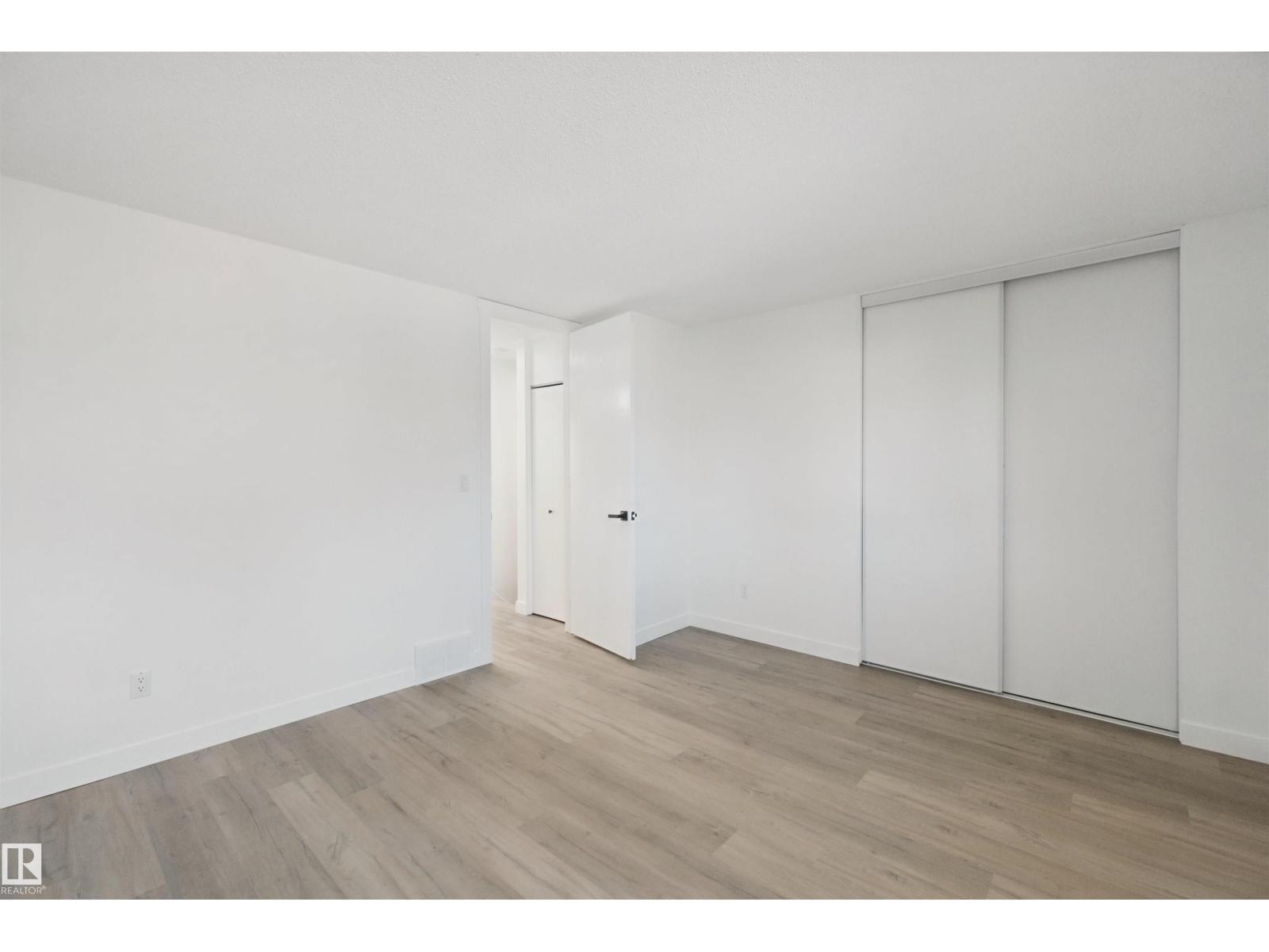 17041 100 St Nw Property Photo 22