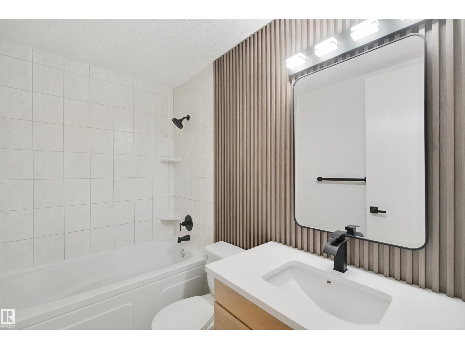 17041 100 St Nw Property Photo 27