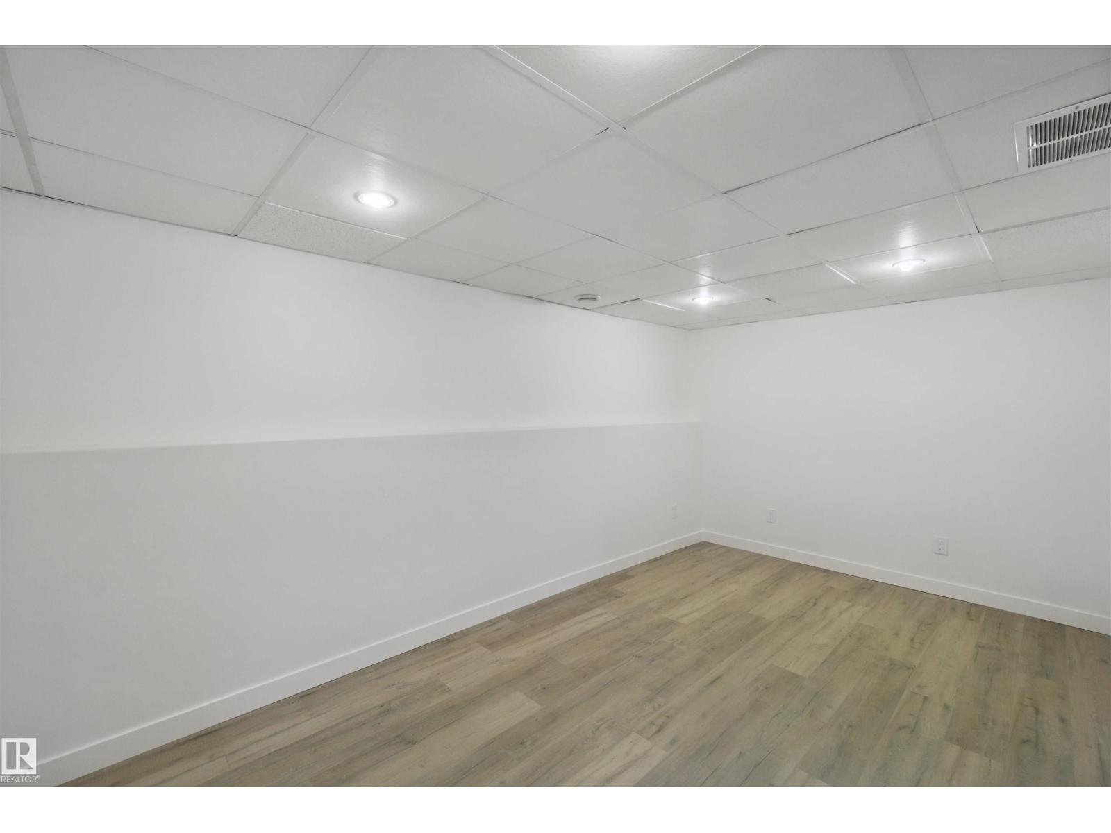 17041 100 St Nw Property Photo 37