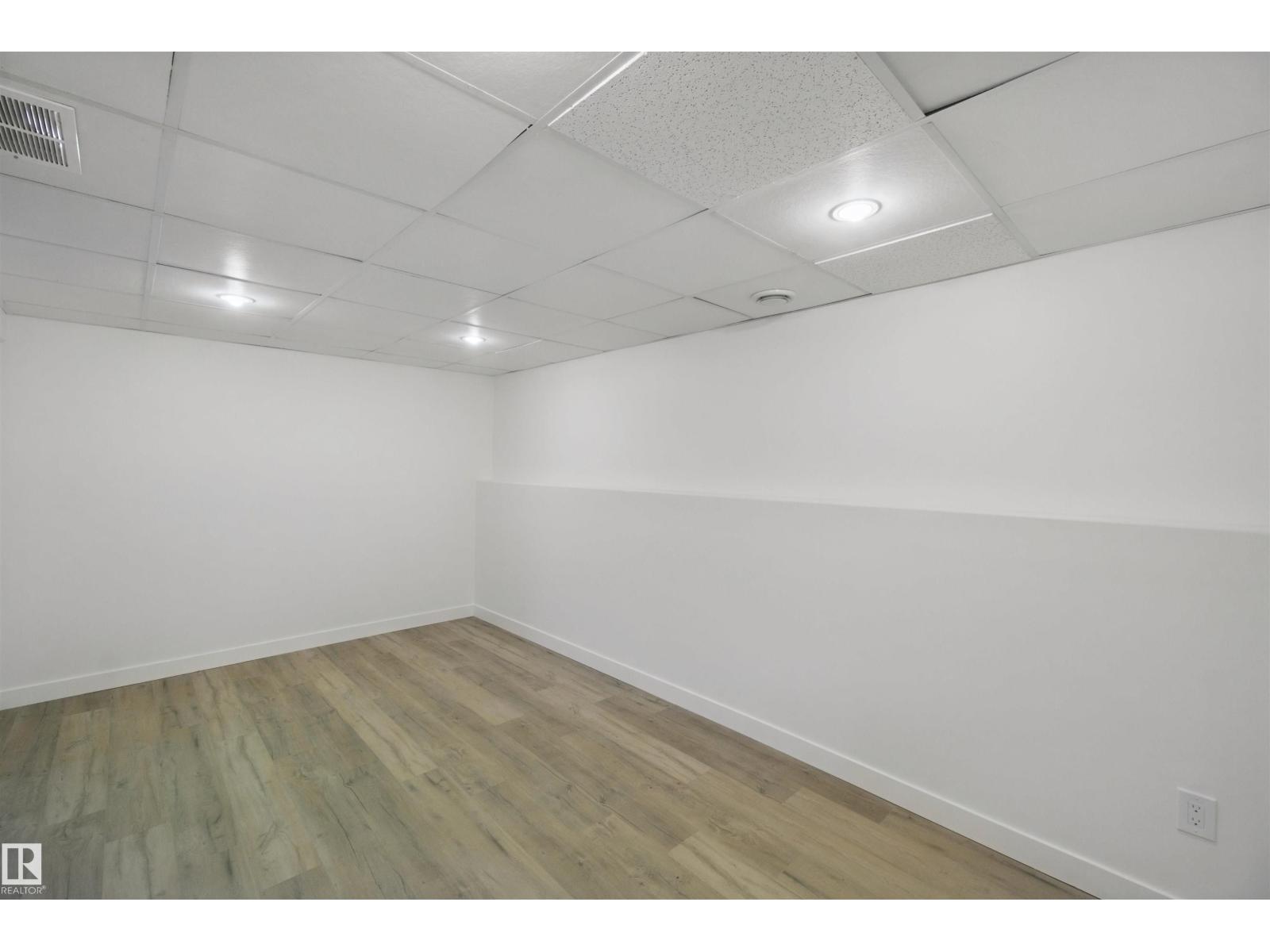 17041 100 St Nw Property Photo 40