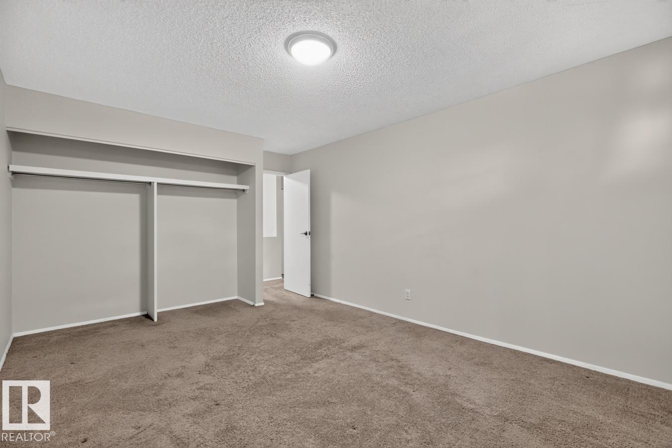 #106 237 Woodvale Rd Nw Property Photo 14