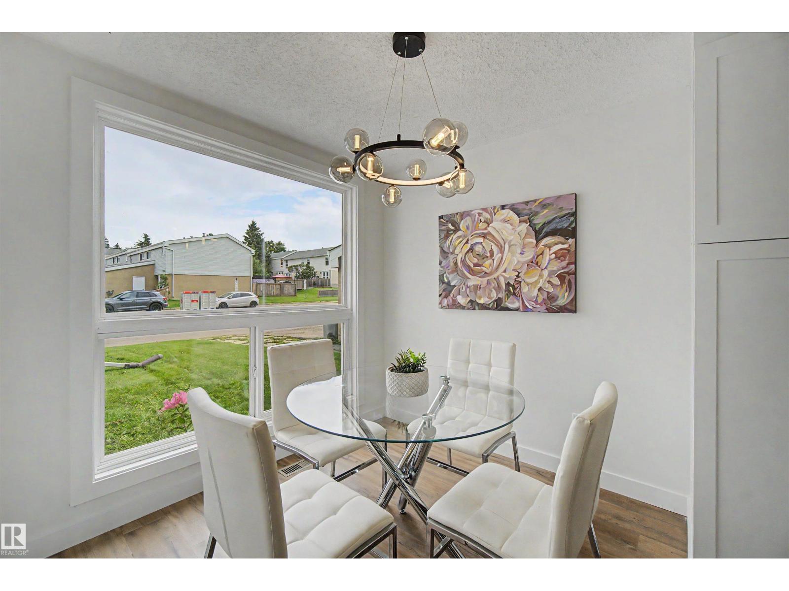 215 Grandin Vg Property Photo 12