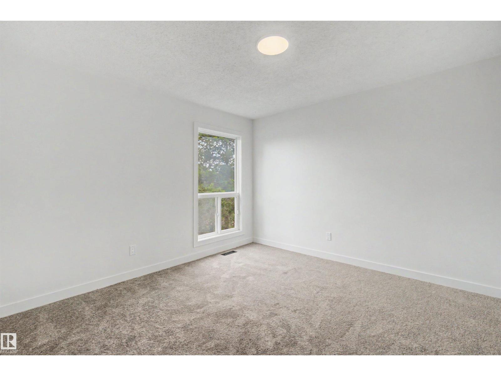 215 Grandin Vg Property Photo 27