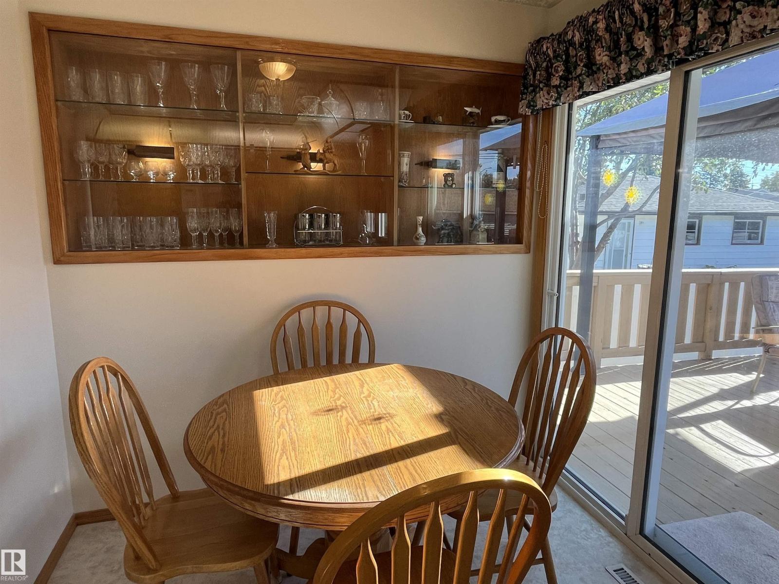 16131 110b Av Nw Property Photo 7