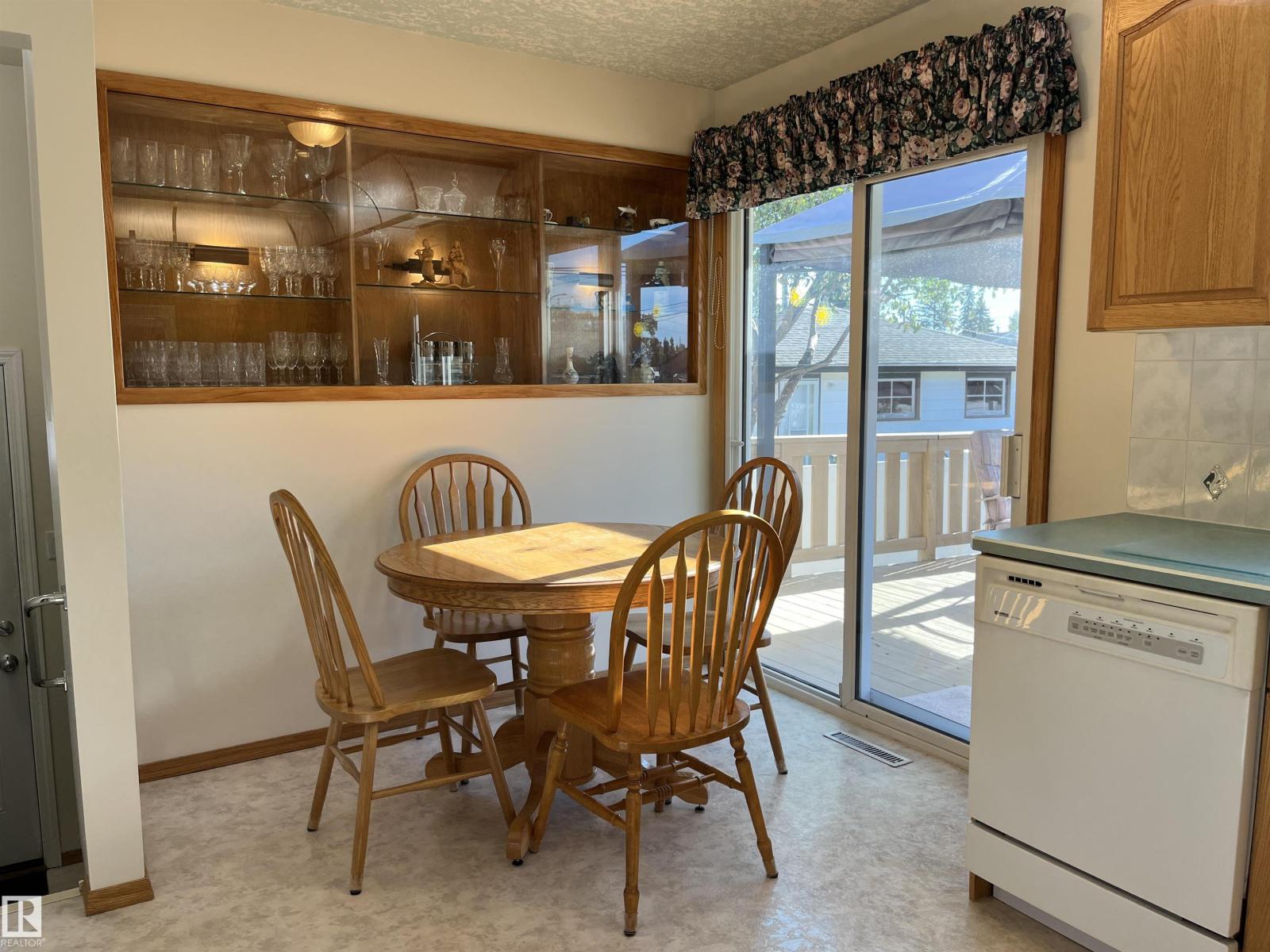 16131 110b Av Nw Property Photo 8