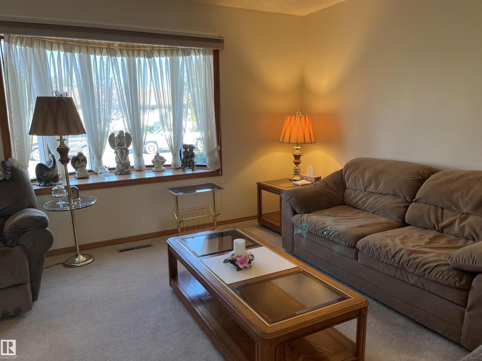 16131 110b Av Nw Property Photo 10