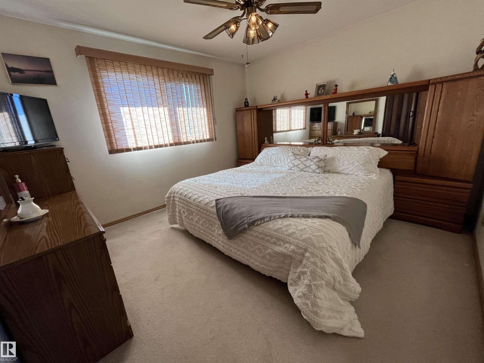 16131 110b Av Nw Property Photo 14