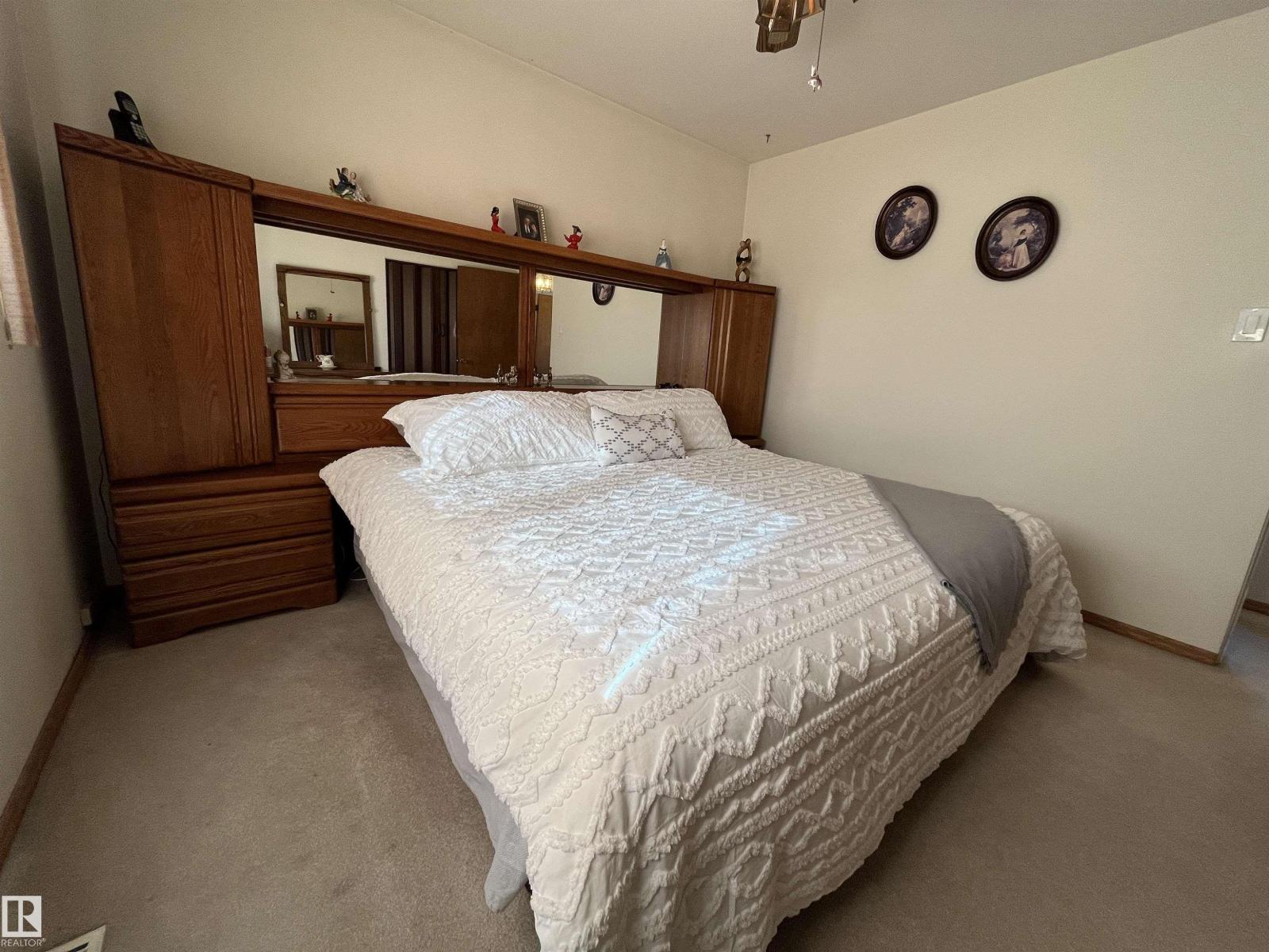 16131 110b Av Nw Property Photo 15