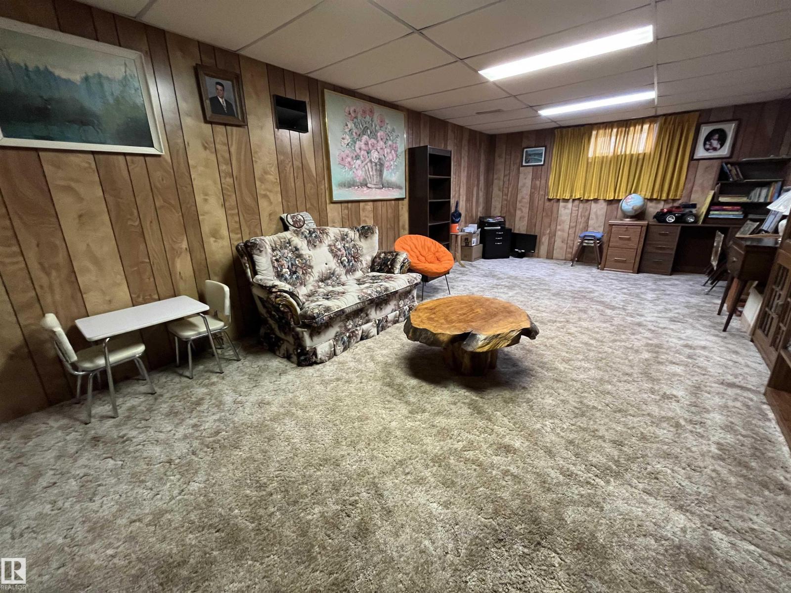 16131 110b Av Nw Property Photo 23