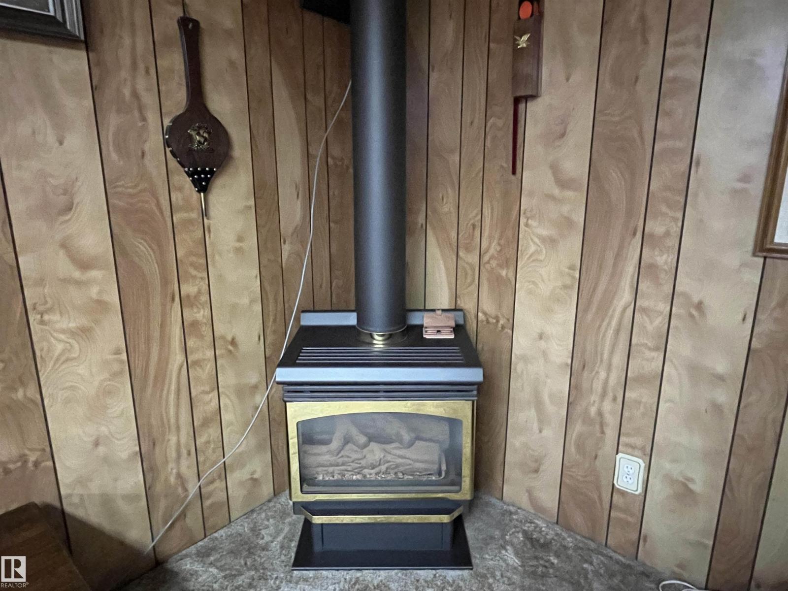 16131 110b Av Nw Property Photo 26