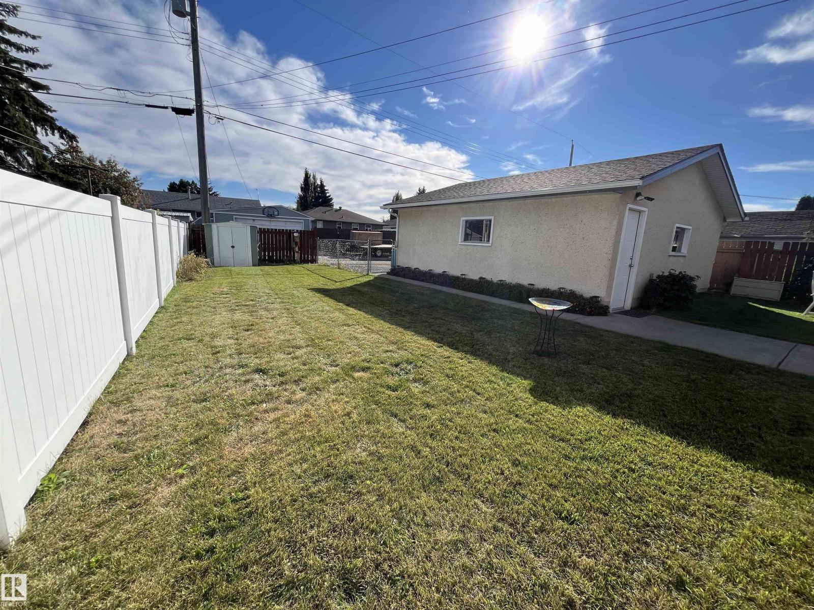 16131 110b Av Nw Property Photo 40