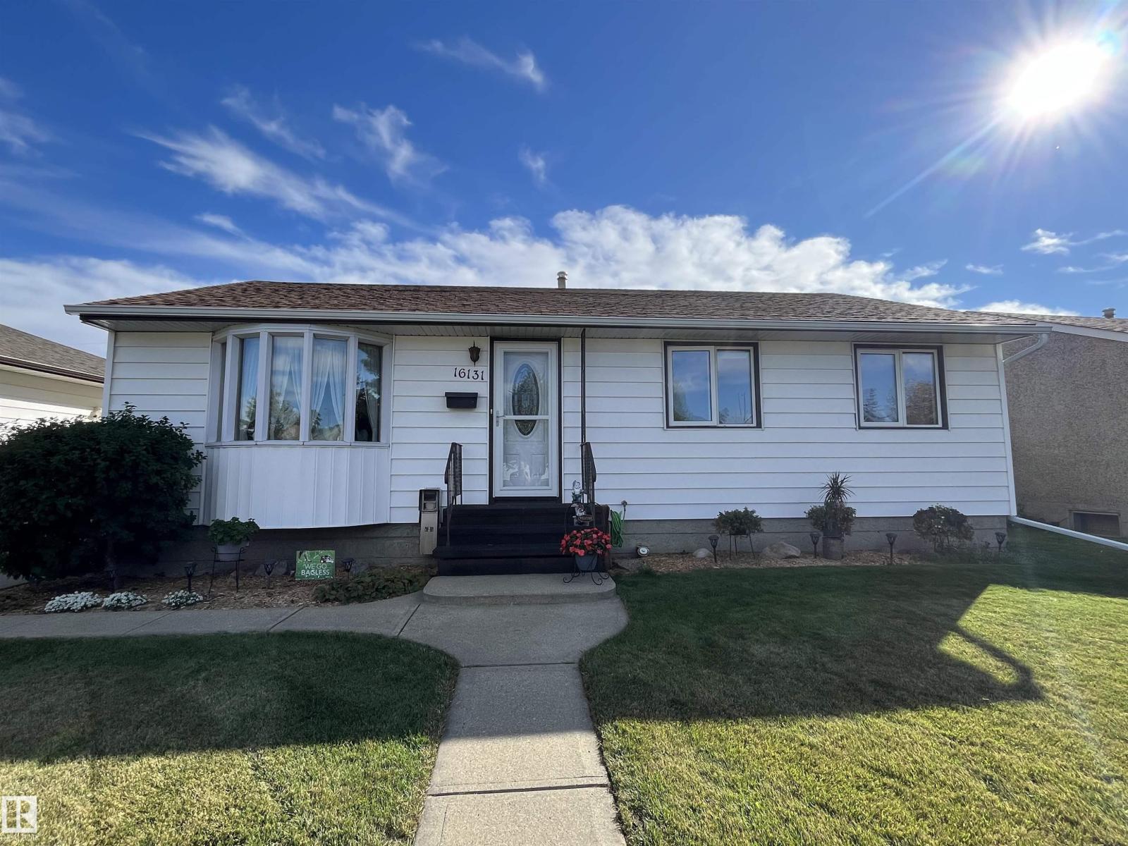 16131 110b Av Nw Property Photo 44