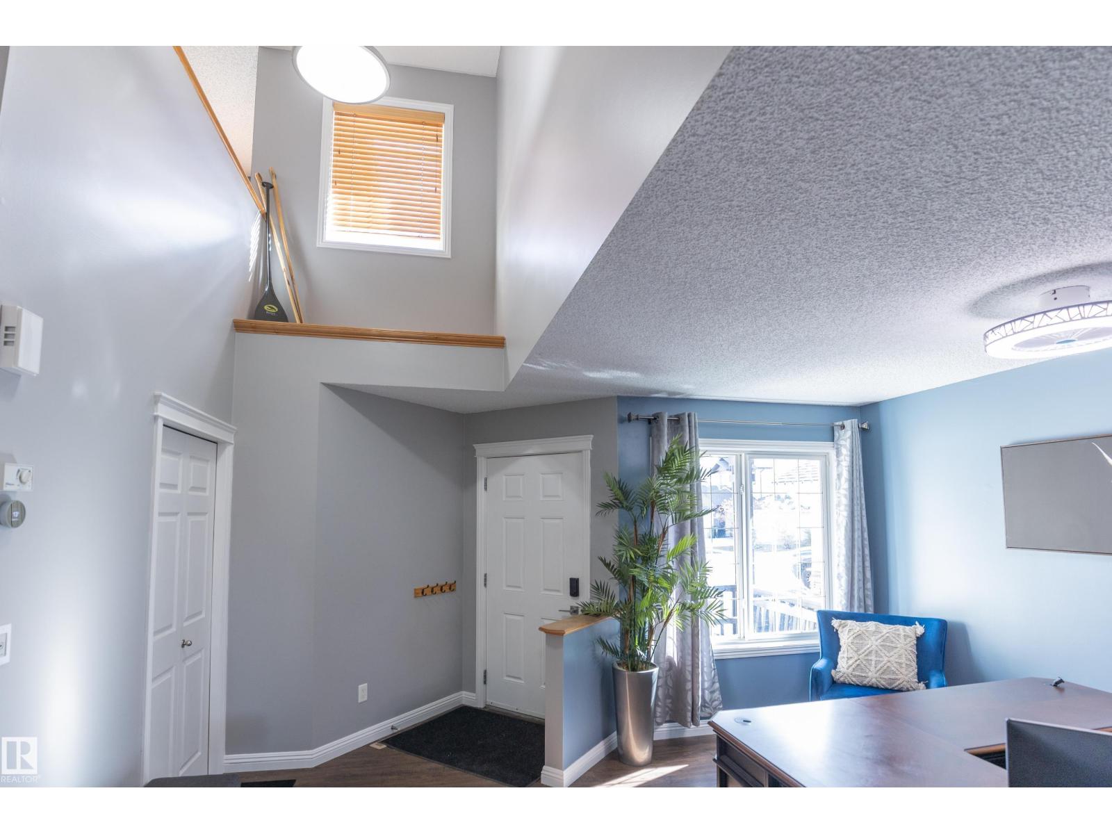 28 Becker Cr Property Photo 5