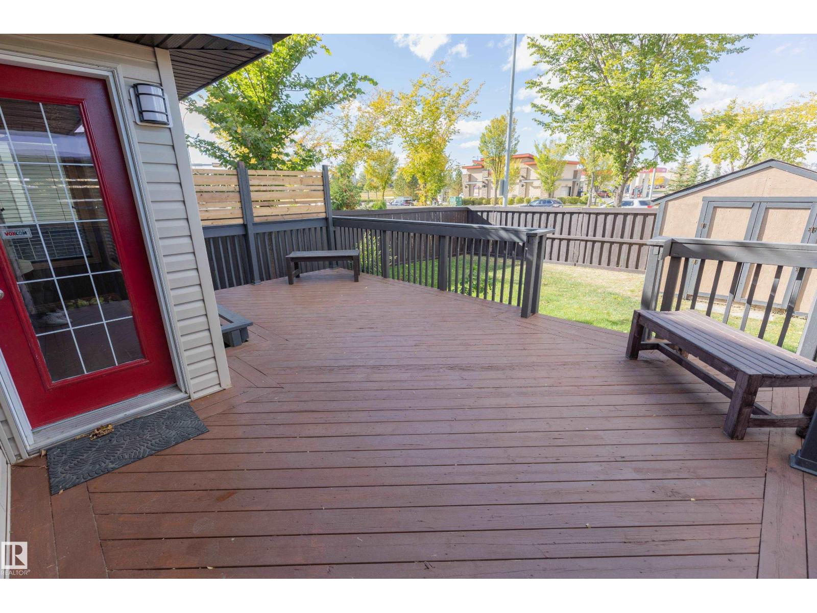 28 Becker Cr Property Photo 42