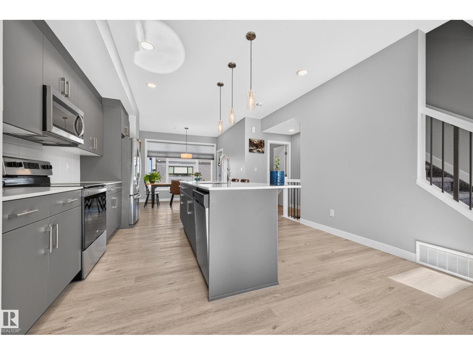 #8 50 Ebony Bv Property Photo 10
