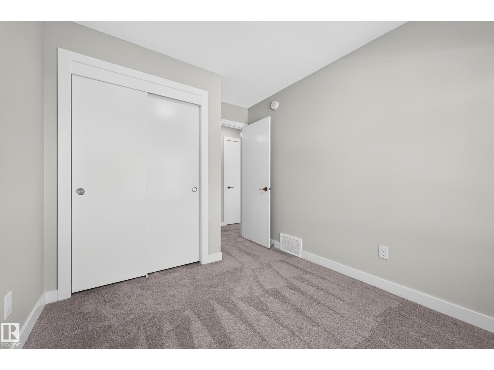 #8 50 Ebony Bv Property Photo 28