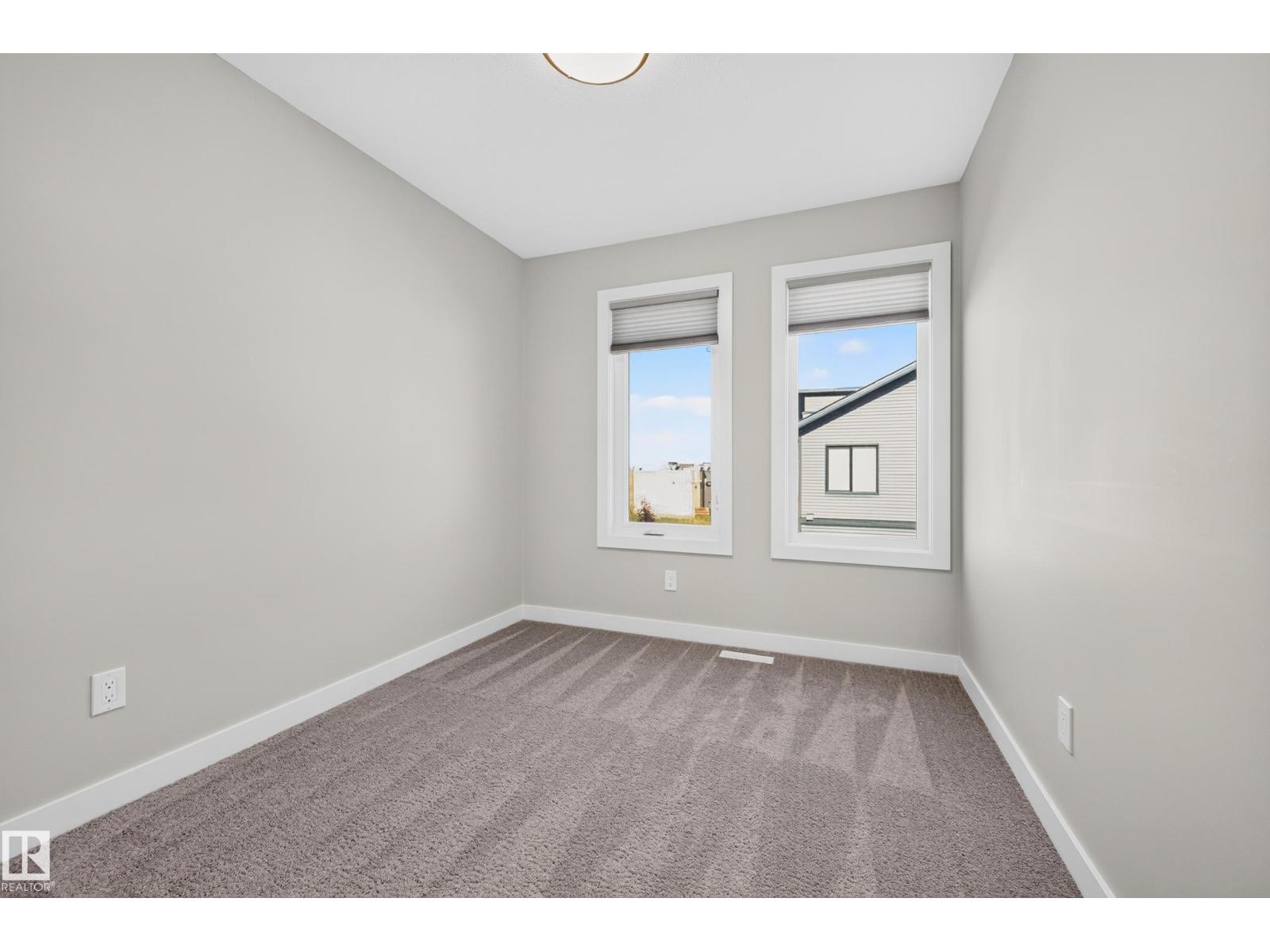 #8 50 Ebony Bv Property Photo 29