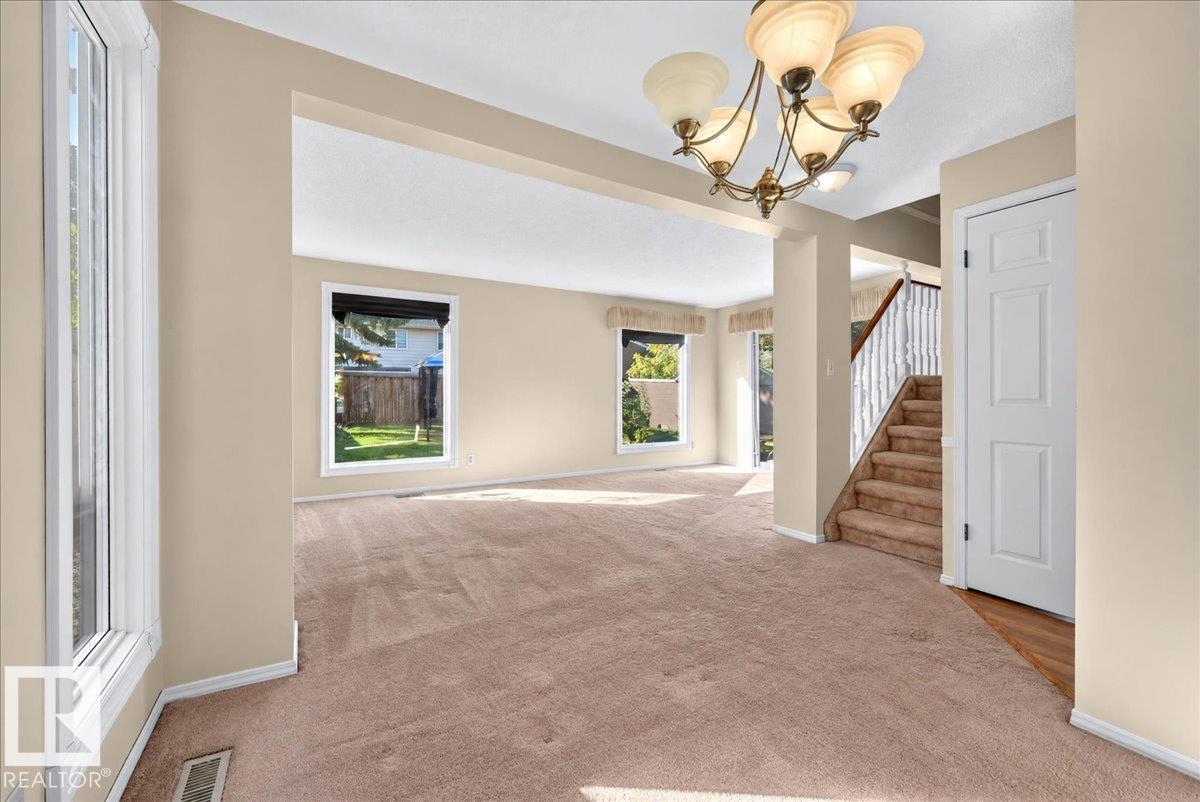 15228 84 St Nw Property Photo 12