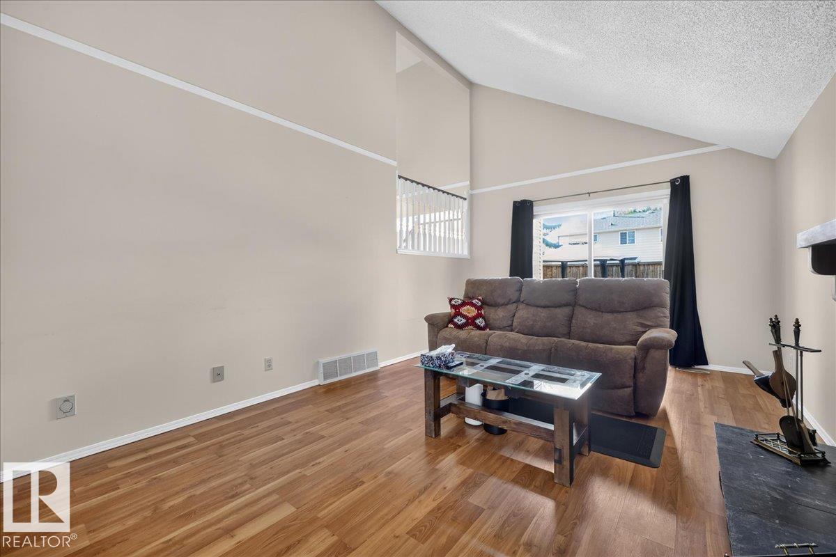 15228 84 St Nw Property Photo 43