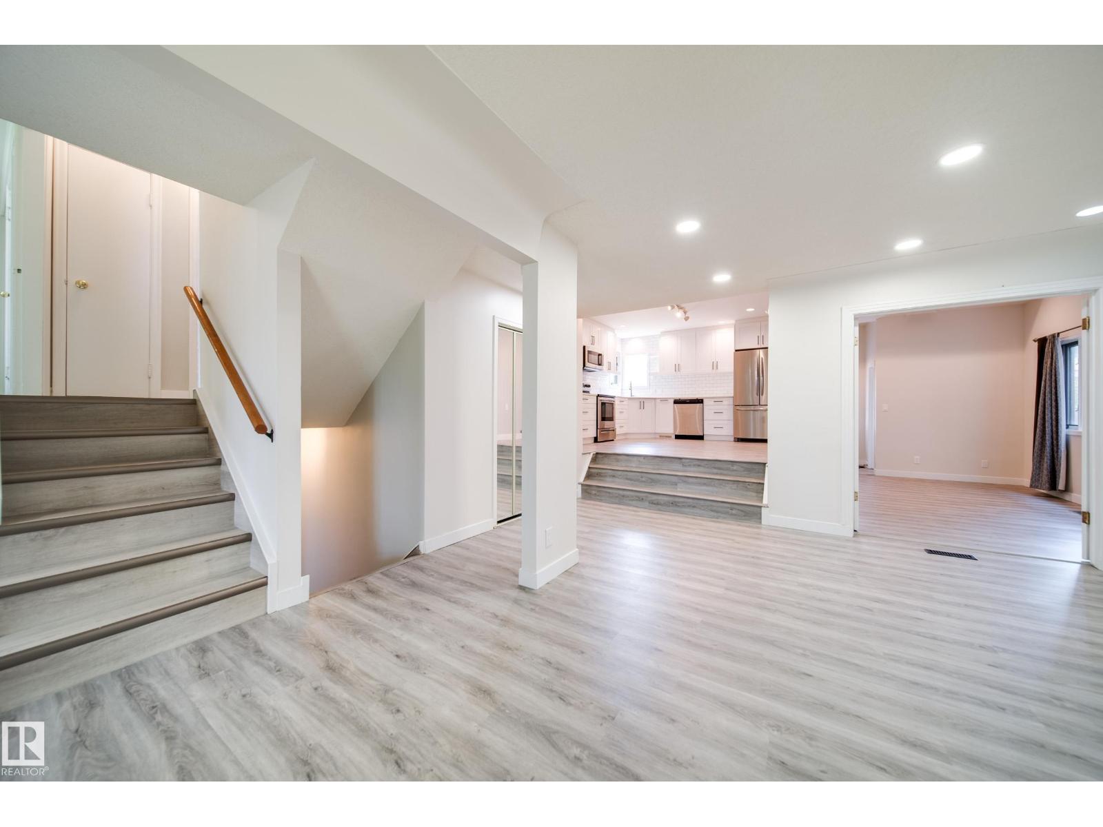 10519 140 St Nw Property Photo 13