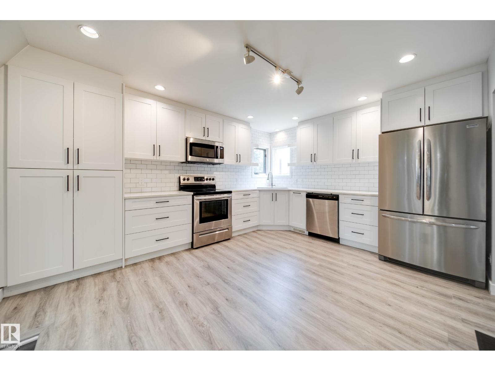 10519 140 St Nw Property Photo 17