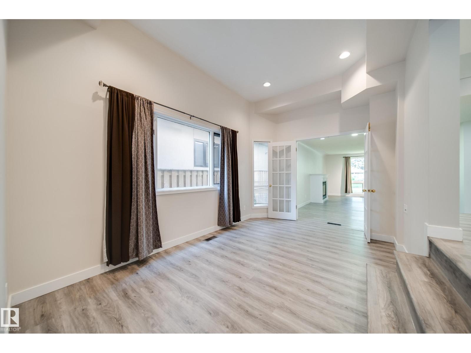 10519 140 St Nw Property Photo 24