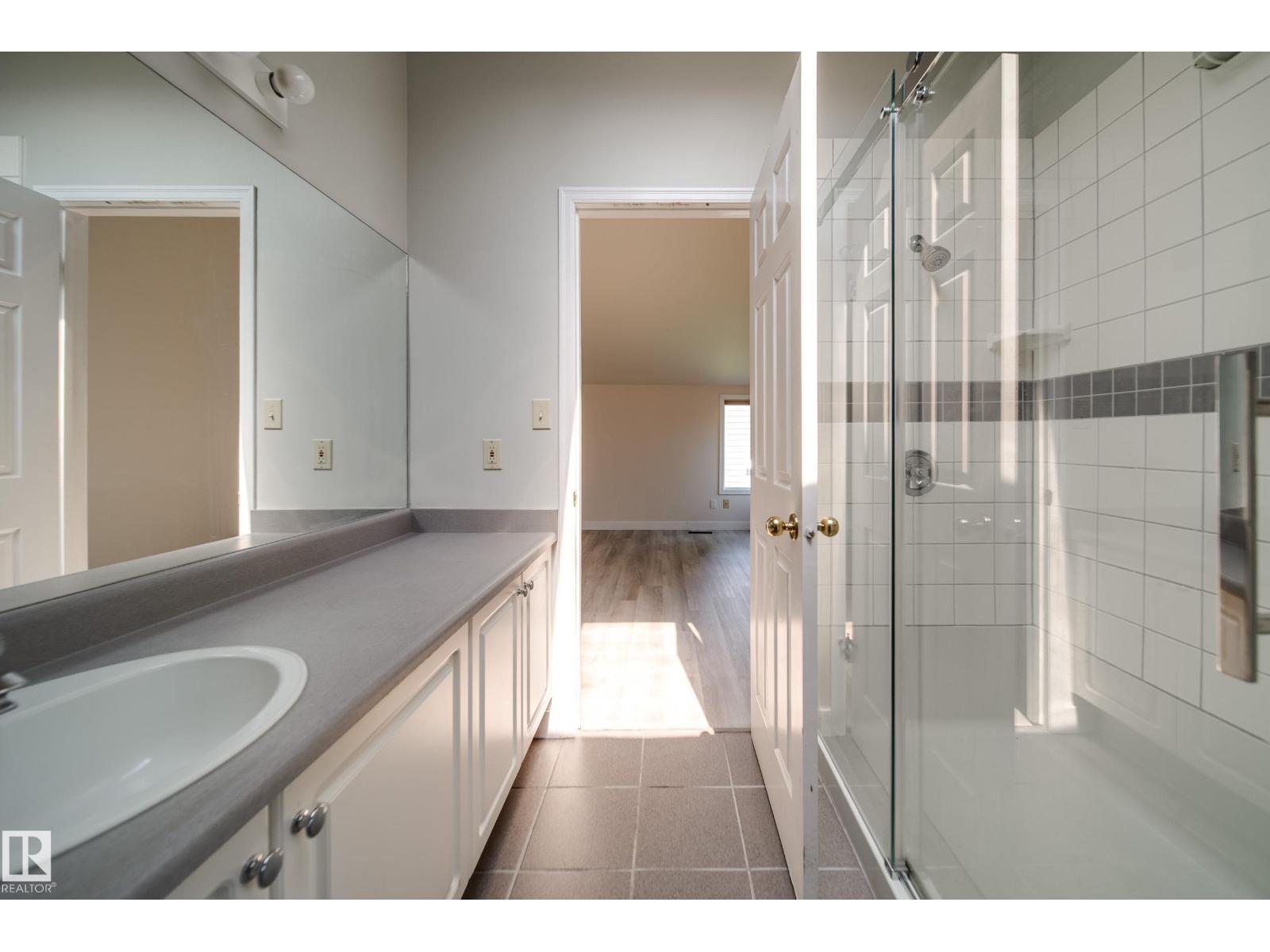 10519 140 St Nw Property Photo 43