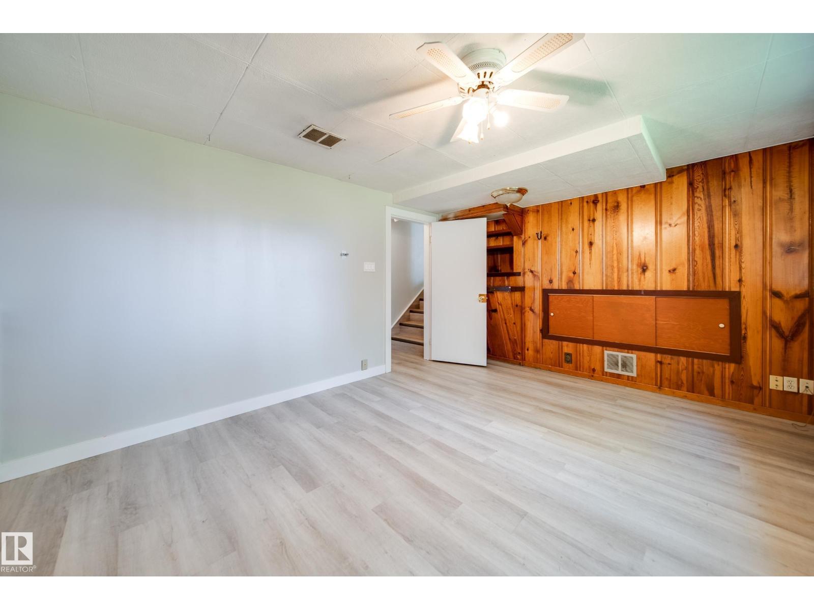 10519 140 St Nw Property Photo 45